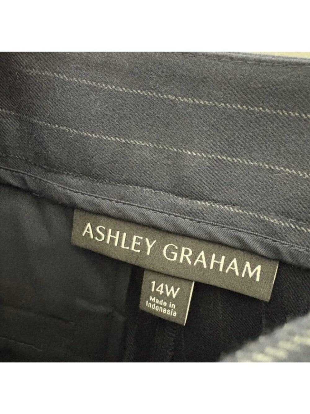 Ashley Graham Women Plus Sz 14W Navy Pin Stripe Mid-Rise Wide Leg Trouser NWT - Picture 13 of 14